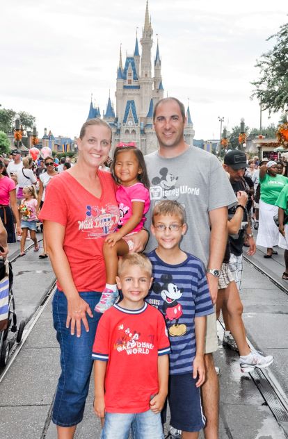 Disney World (2012)